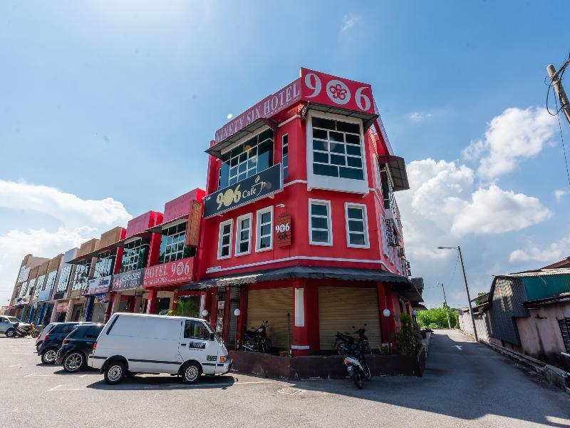 Hotel Oyo 1155 906 Batu Berendam Malacca Exterior foto